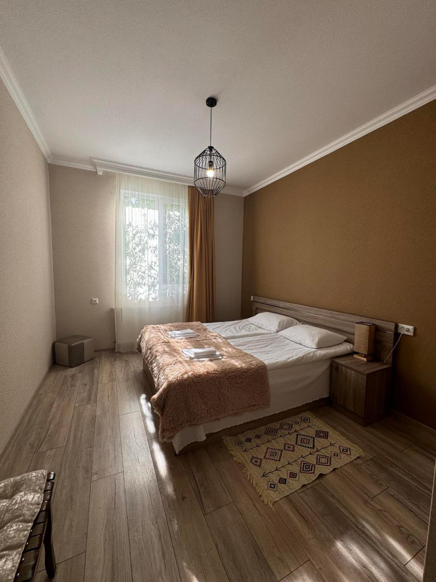 Baqari Inn 卡兹贝吉 外观 照片