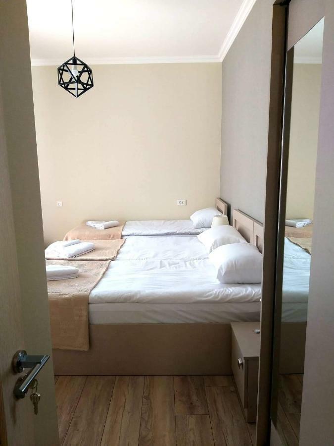 Baqari Inn 卡兹贝吉 外观 照片