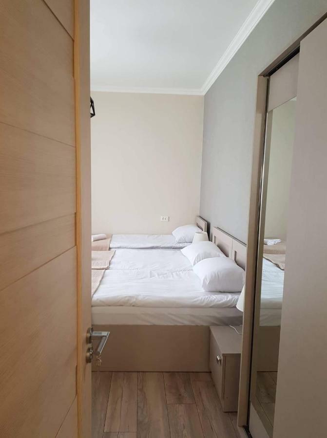 Baqari Inn 卡兹贝吉 外观 照片
