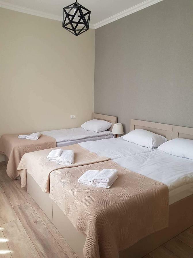 Baqari Inn 卡兹贝吉 外观 照片